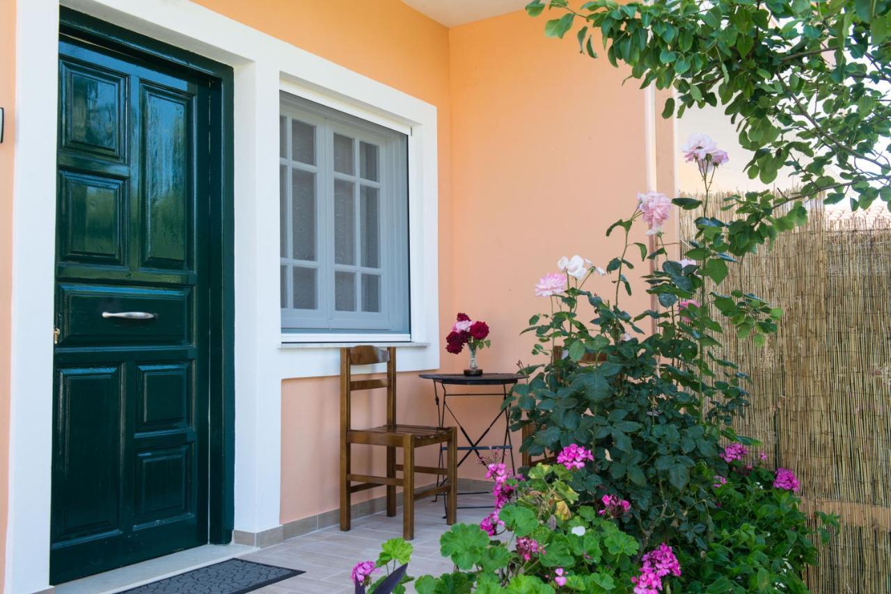 Zoe Boutique Apartment Aharávi Kültér fotó