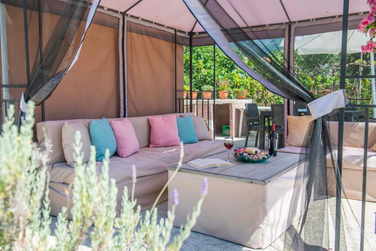 Zoe Boutique Apartment Aharávi Kültér fotó