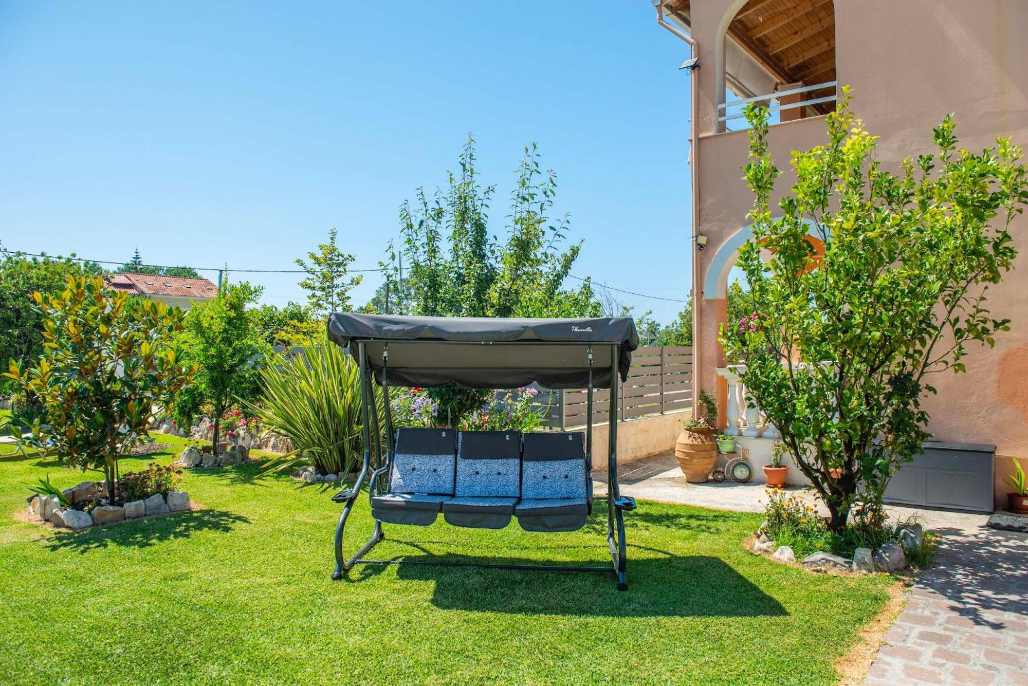 Zoe Boutique Apartment Aharávi Kültér fotó